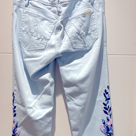Lilly Pulitzer | Light Blue Painted Floral Pants | Size 4 | Playful & Chic - Picture 3 of 6